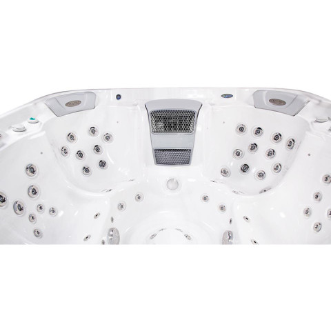 Гідромасажний СПА-басейн Wellis Elbrus 230 230x230x90 см 5-6-місний 42 форсунки Угорщина