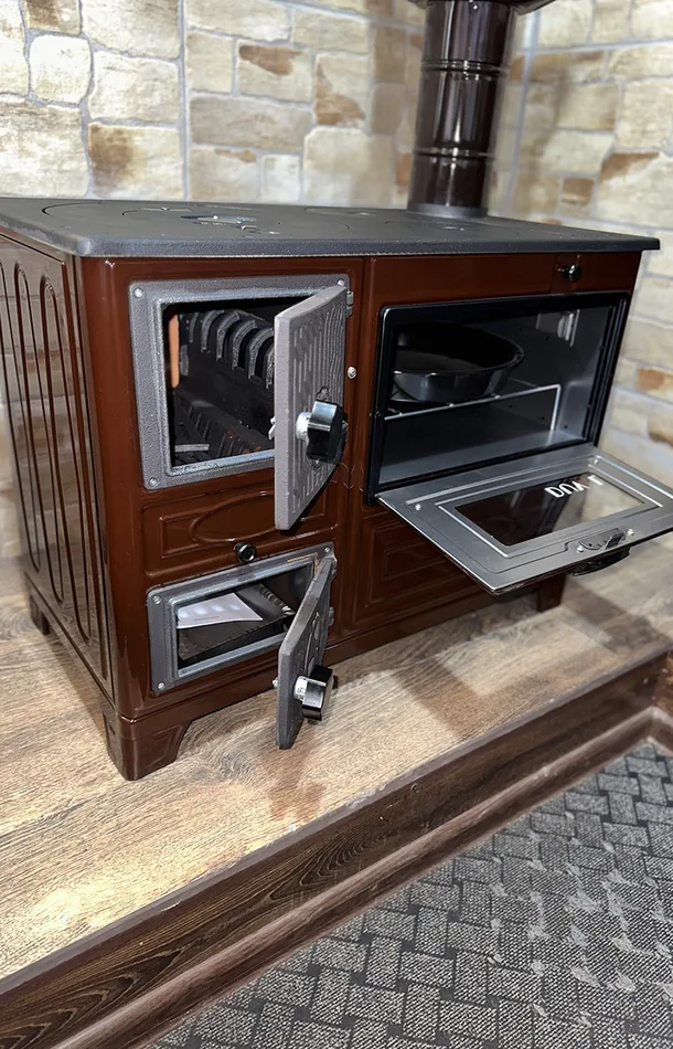 Піч-кухня Duval EK-4010, загальний вигляд з відкритими дверцятами